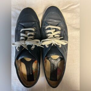 Women’s Blue Leather Born Sneakers